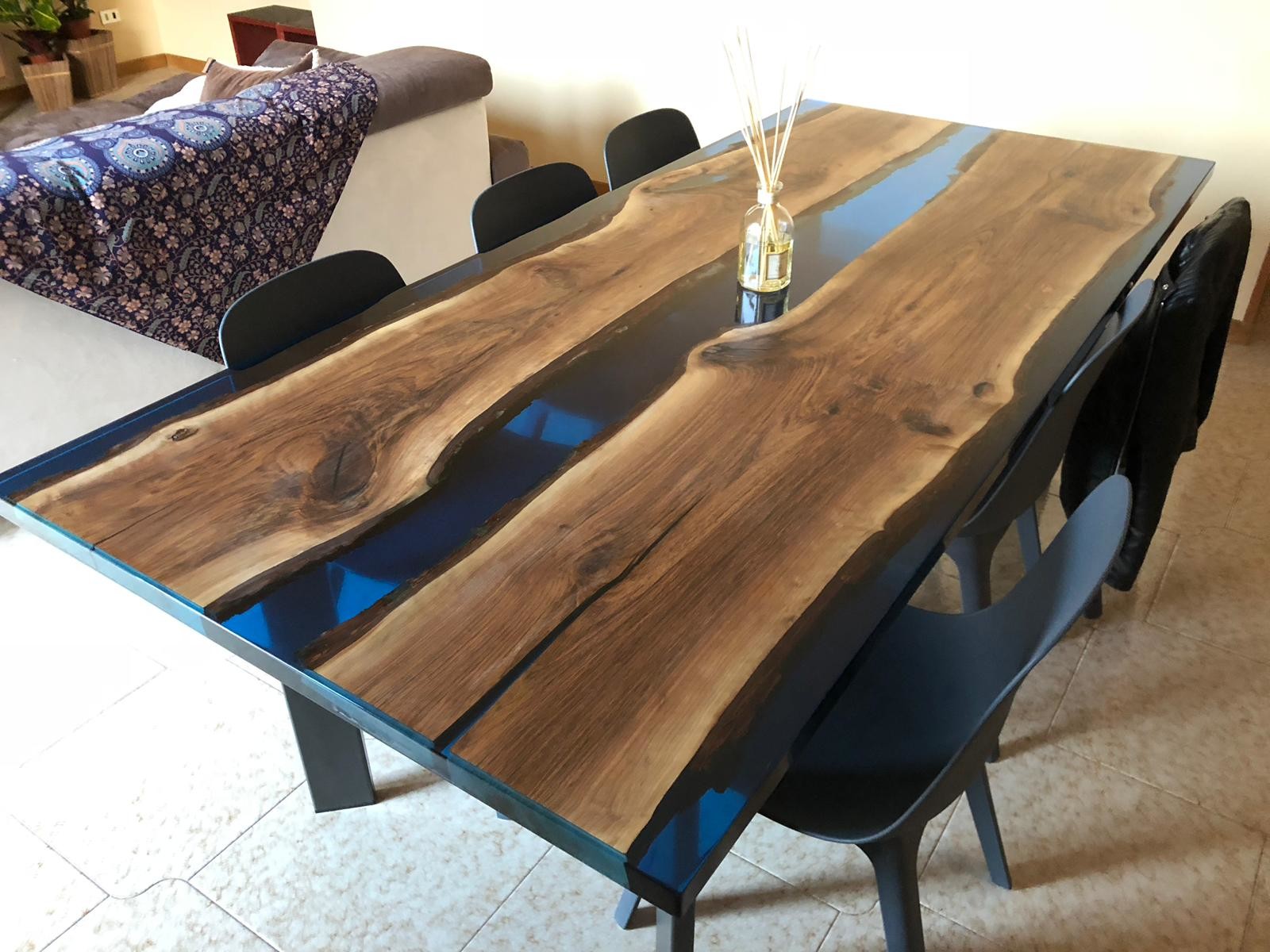 Tavolo in resina - Danubio