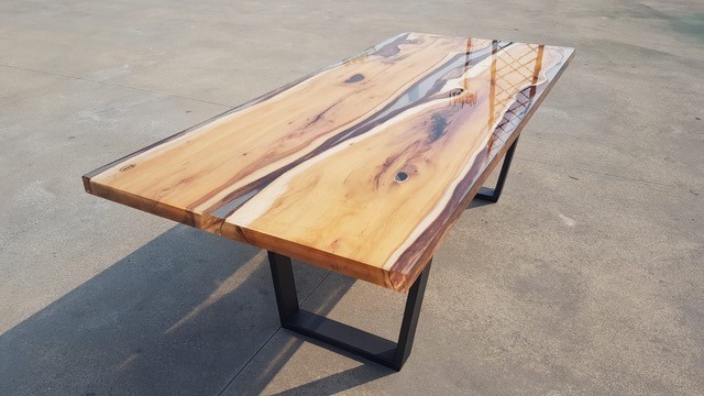 Tavolo in resina - Danubio