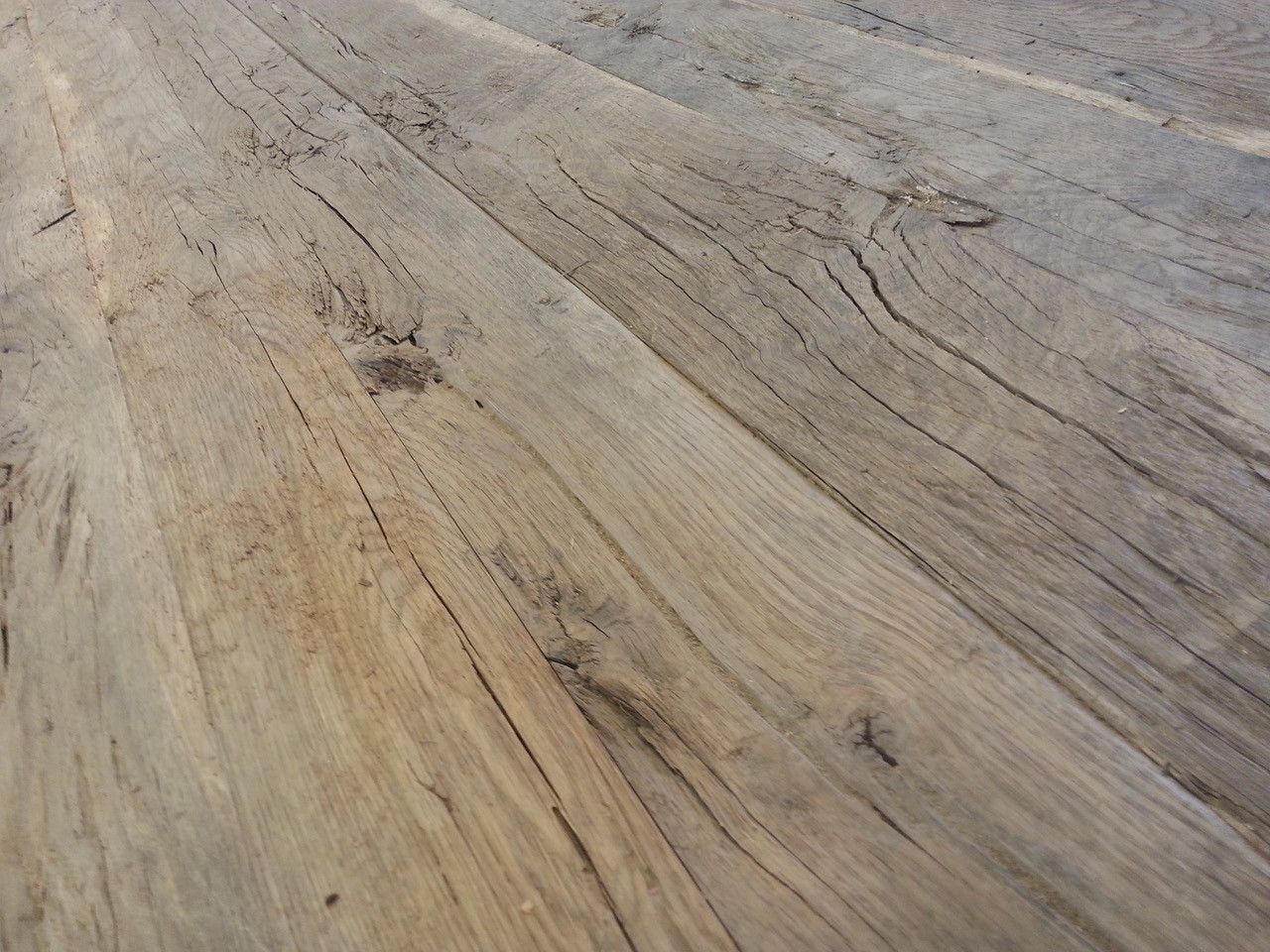 Reclaimed wood plank flooring