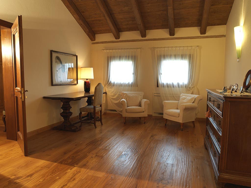 Pavimento in Legno Antico