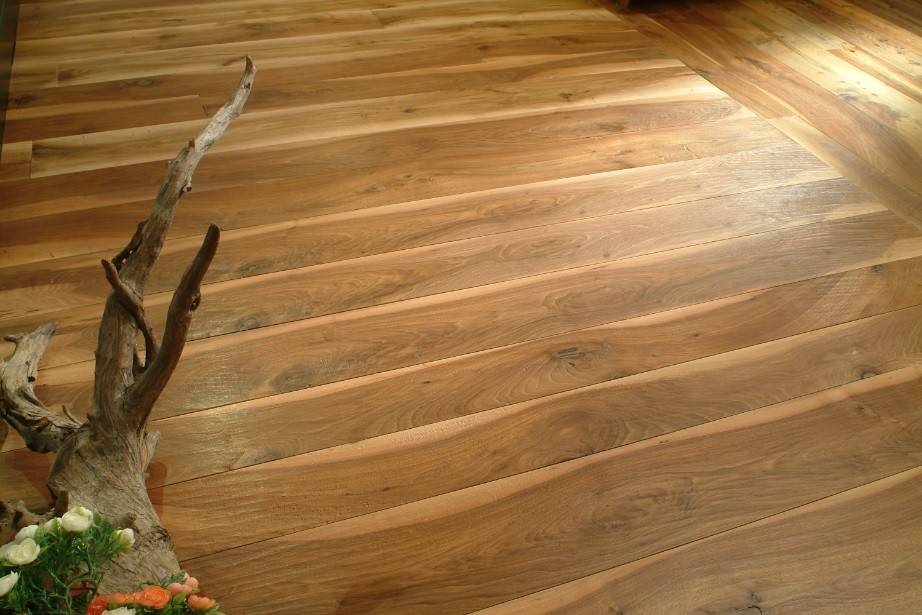 Reclaimed wood plank flooring