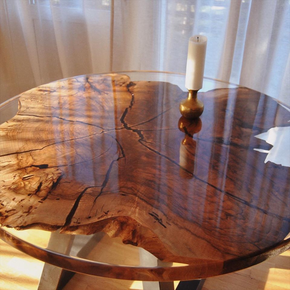 Tavolo in resina - Luna